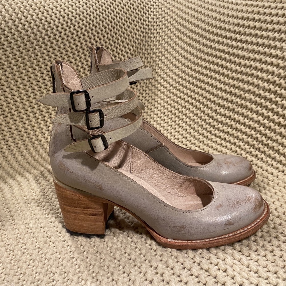 Freebirds Randi Leather women’s shoe not my size